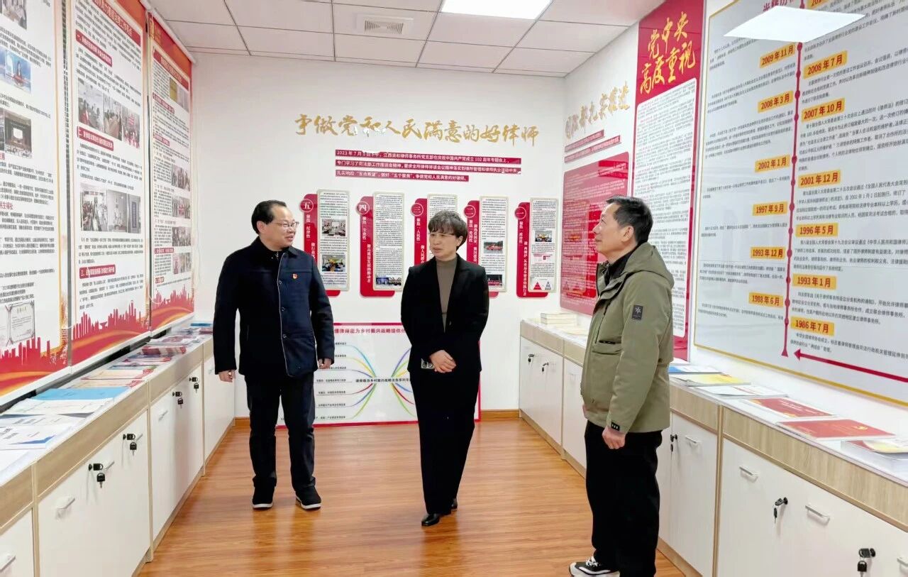 b394a9e402f82844154bfdcee794383b.jpg 2.jpg